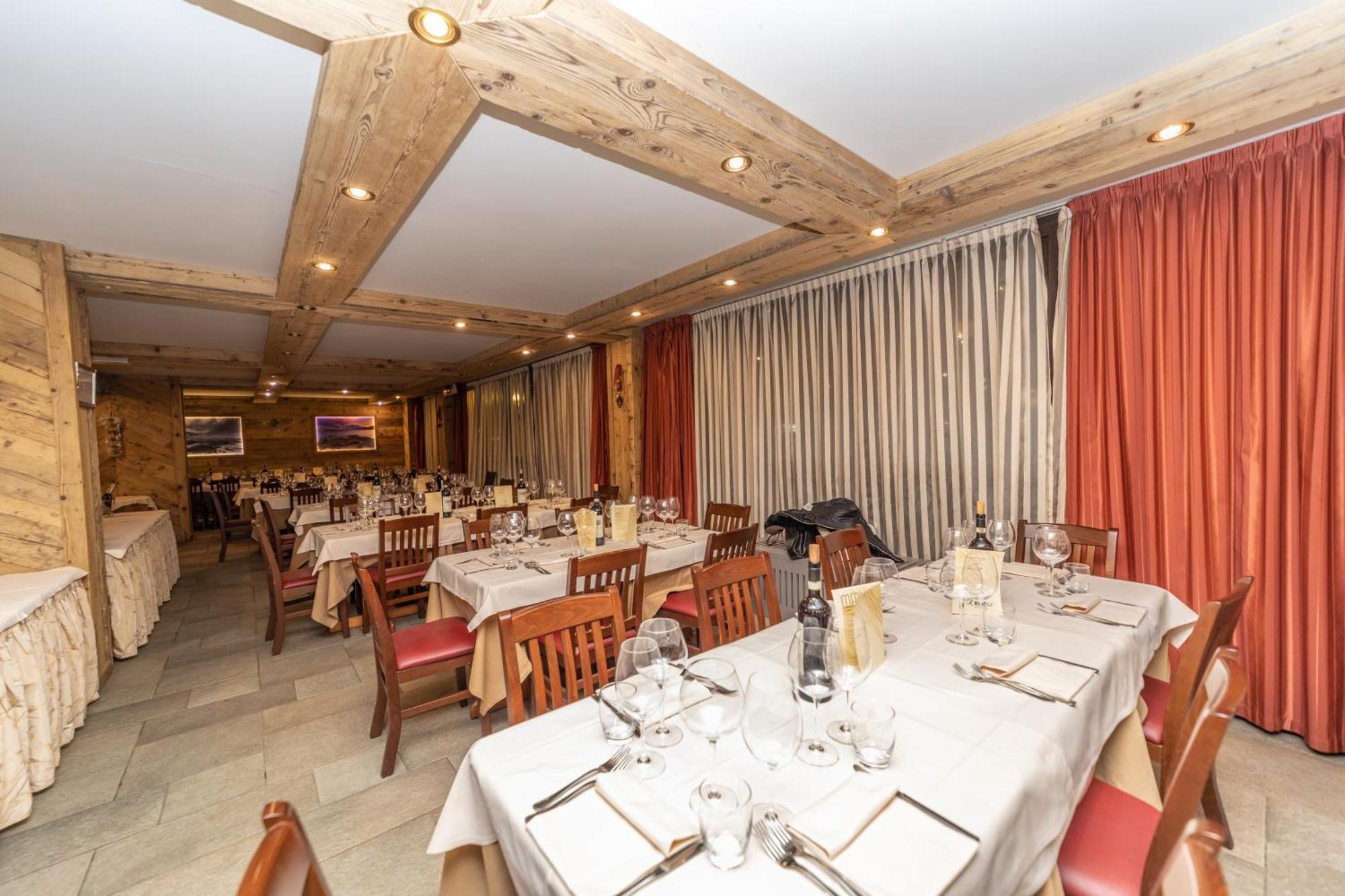 Hotiday Chalet Sestriere Vialattea Exterior foto